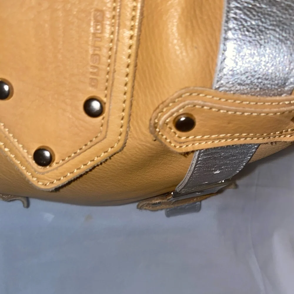 Gustto Leather Tote